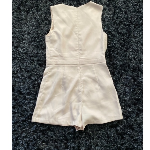 Blaque Label Romper - Picture 3 of 8